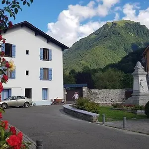 Aux Volets Bleus D'aulus Aulus-les-Bains