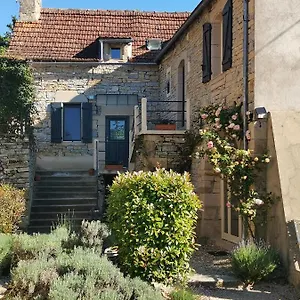 Le Mas De Carrie Bed & Breakfast